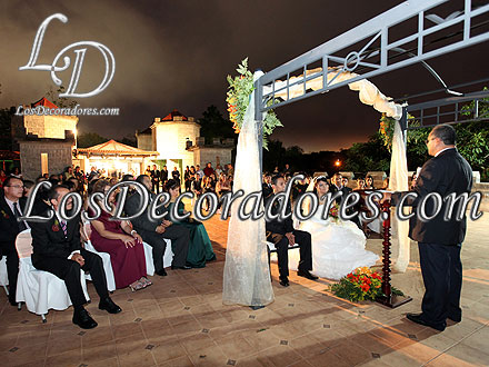 Celebracin religiosa en El Castillo de mis Sueos